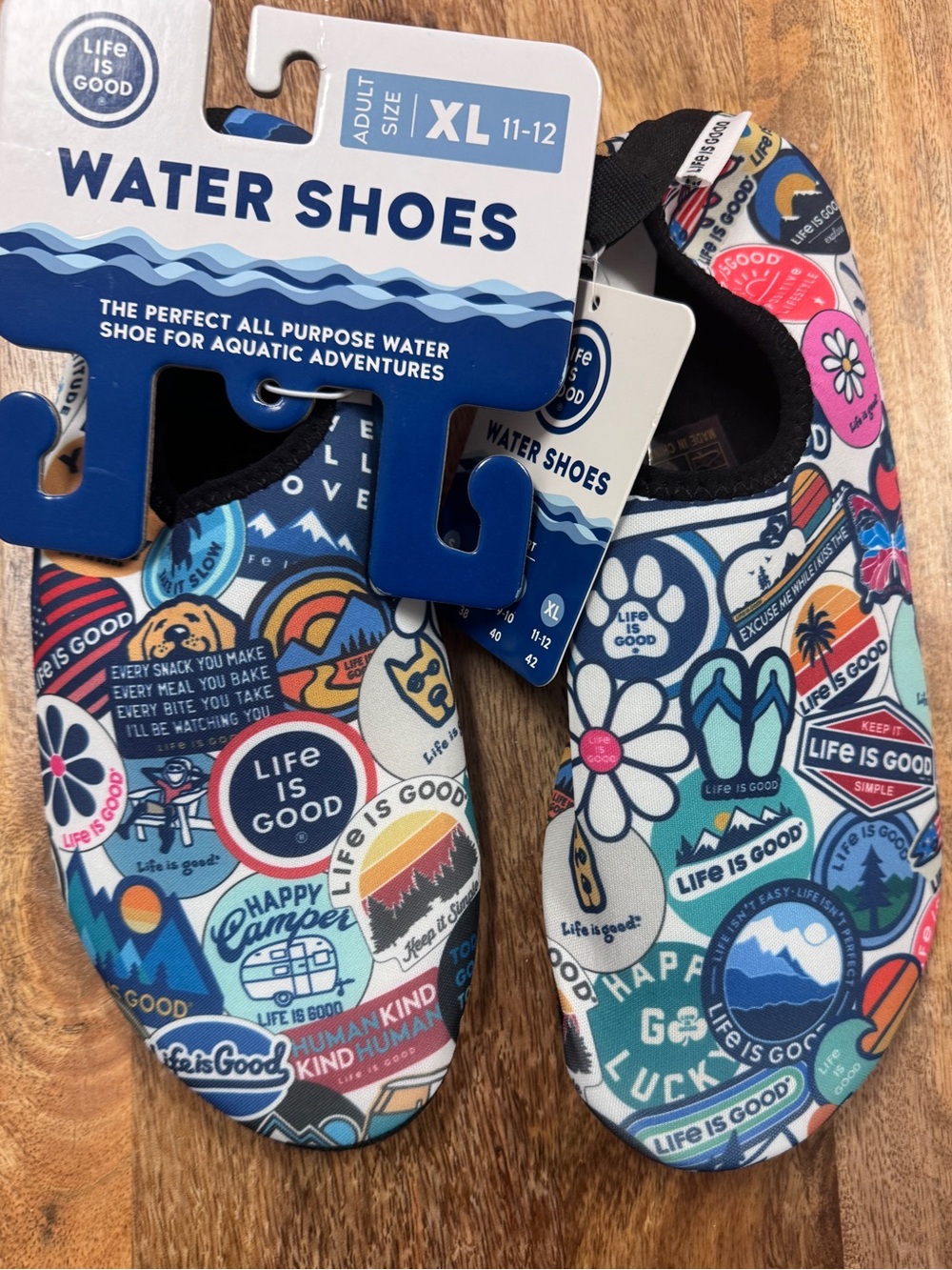 Life Is Good Adult Blue Multicolor Sticker-Print Water Shoes